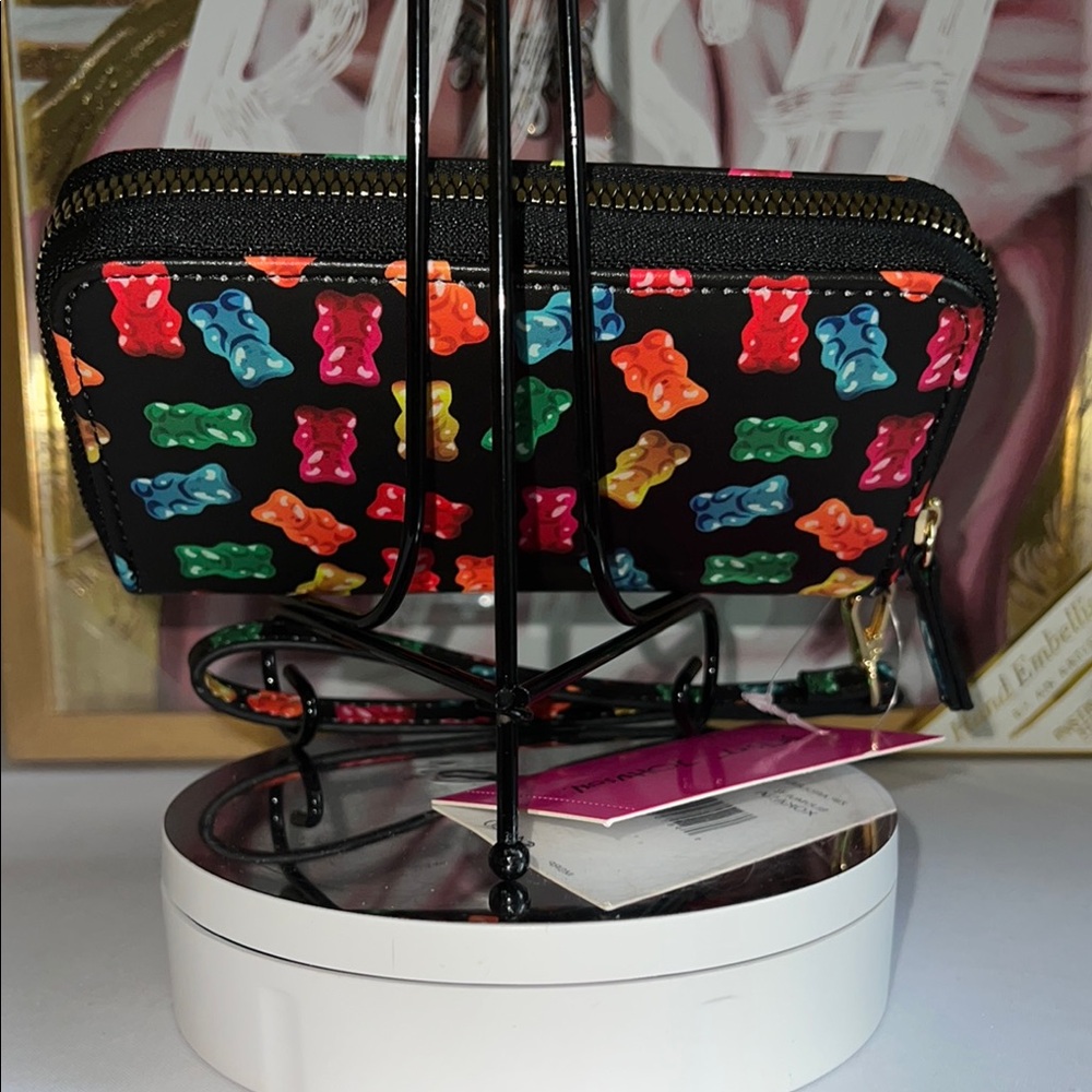 Betsey Johnson Black Gummy Bear Clutch Wristlet - Picture 3 of 17